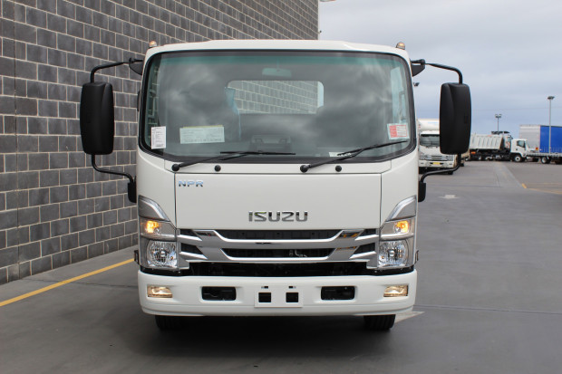 2022 ISUZU NPR 75-190 LWB AMT CAB CHASSIS