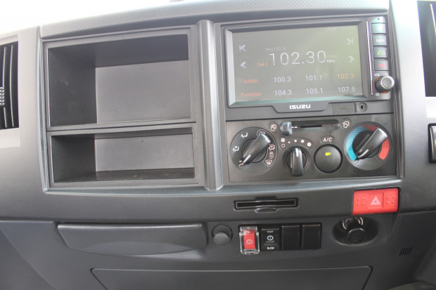 2022 ISUZU NNR 55/45-150 AMT CAB CHASSIS