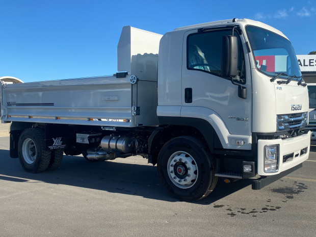 2022 ISUZU FVR 165-300 YLZ 8T MANUAL TIPPER