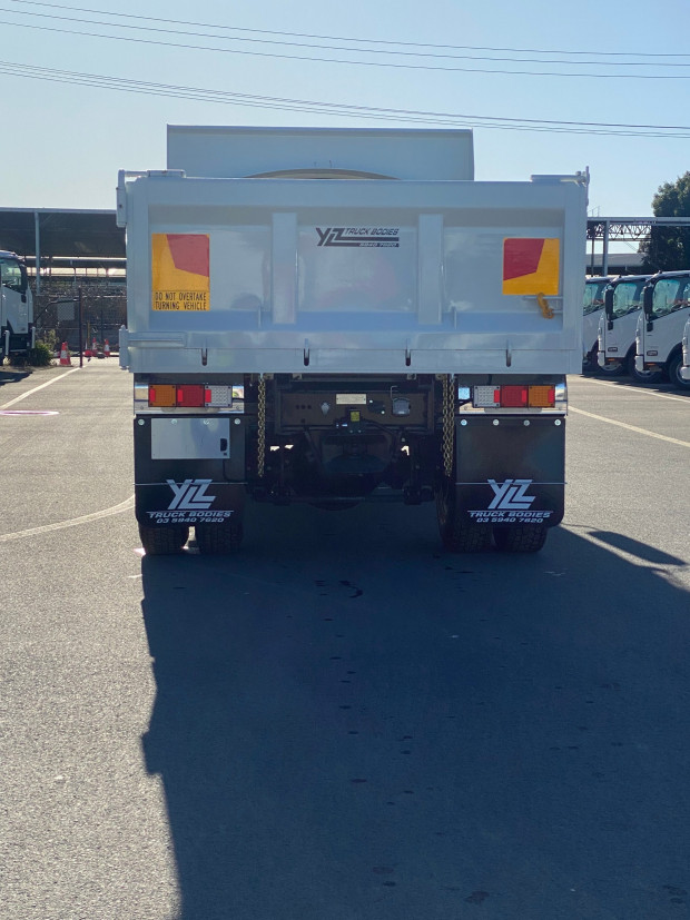 2022 ISUZU FVR 165-300 YLZ 8T MANUAL TIPPER