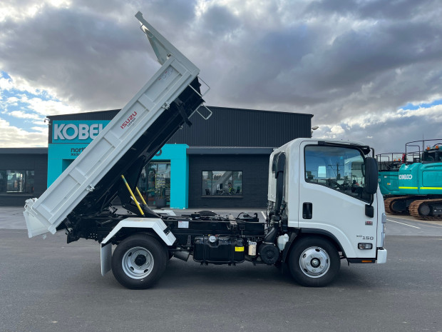 2025 ISUZU NMR NH MY21 60/45-150 6 SP AUTOMATED MANUAL TIPPER