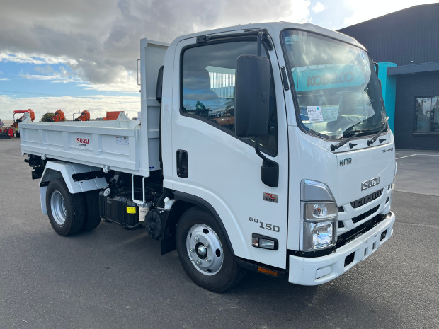 2025 ISUZU NMR NH MY21 60/45-150 6 SP AUTOMATED MANUAL TIPPER