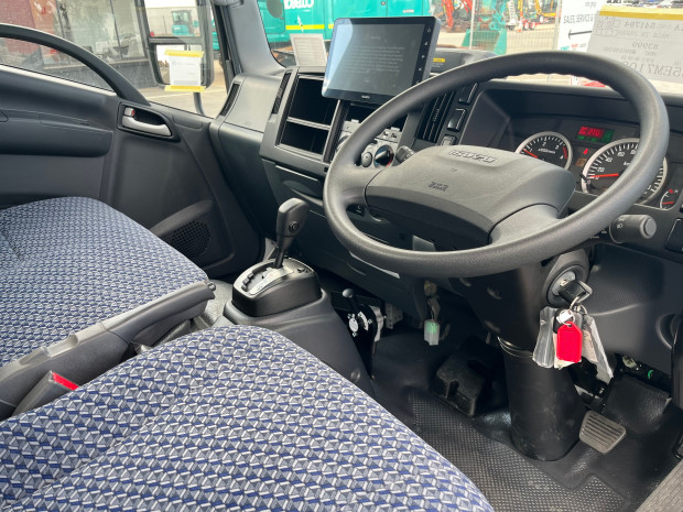 2025 ISUZU NMR NH MY21 60/45-150 6 SP AUTOMATED MANUAL TIPPER