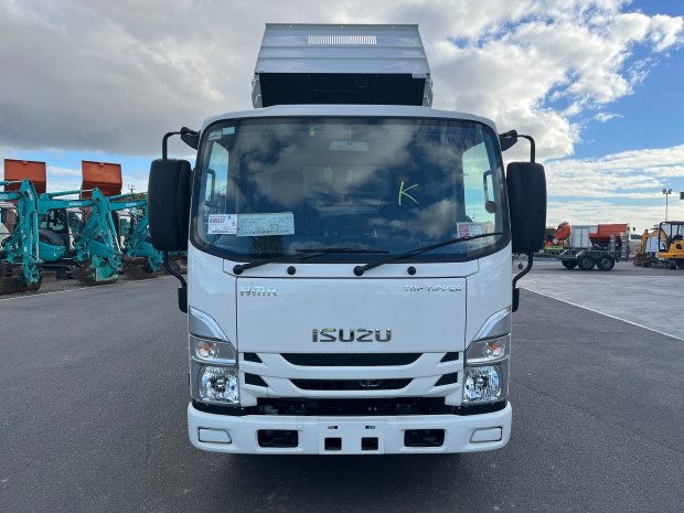 2025 ISUZU NMR NH MY21 60/45-150 6 SP AUTOMATED MANUAL TIPPER