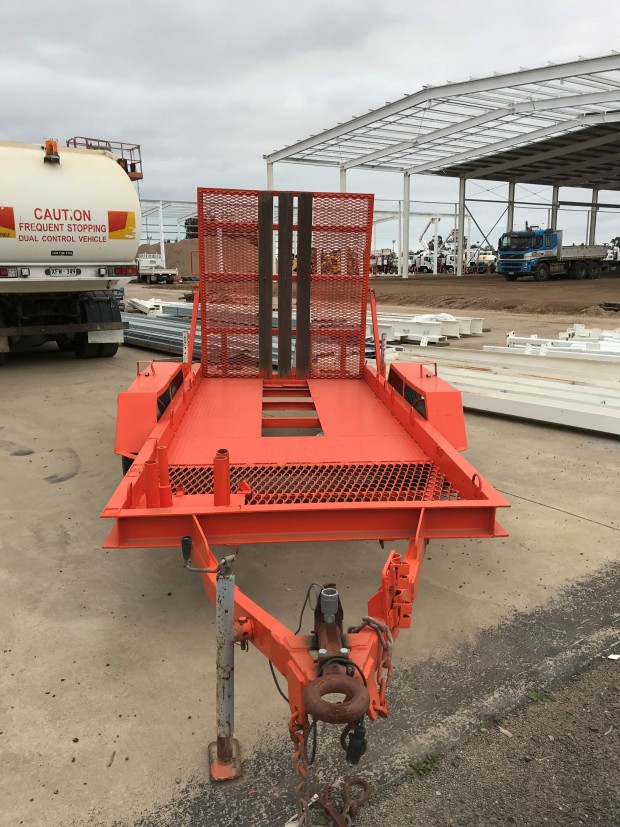 2016 CUSTOM TAG/PLANT(WITH RAMPS) TRAILER