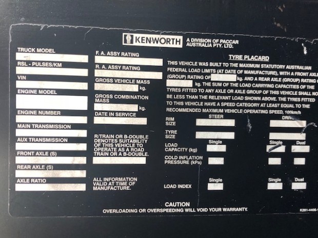 2003 KENWORTH T404 PRIME MOVER / PTO TRUCK MANUAL PRIMEMOVER