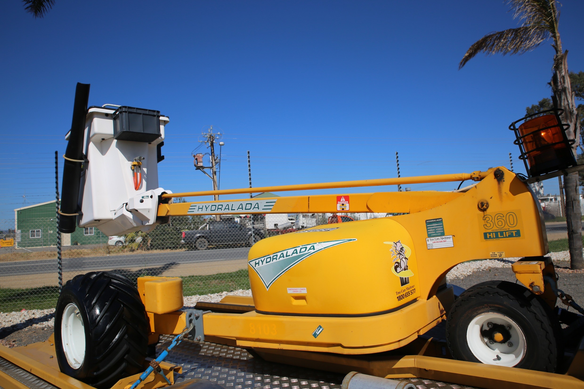 2010 HYDRALADA HI LIFT 360 EX-COUNCIL ACCESS &AMP; HEIGHT SAFETY BOOM LIFT