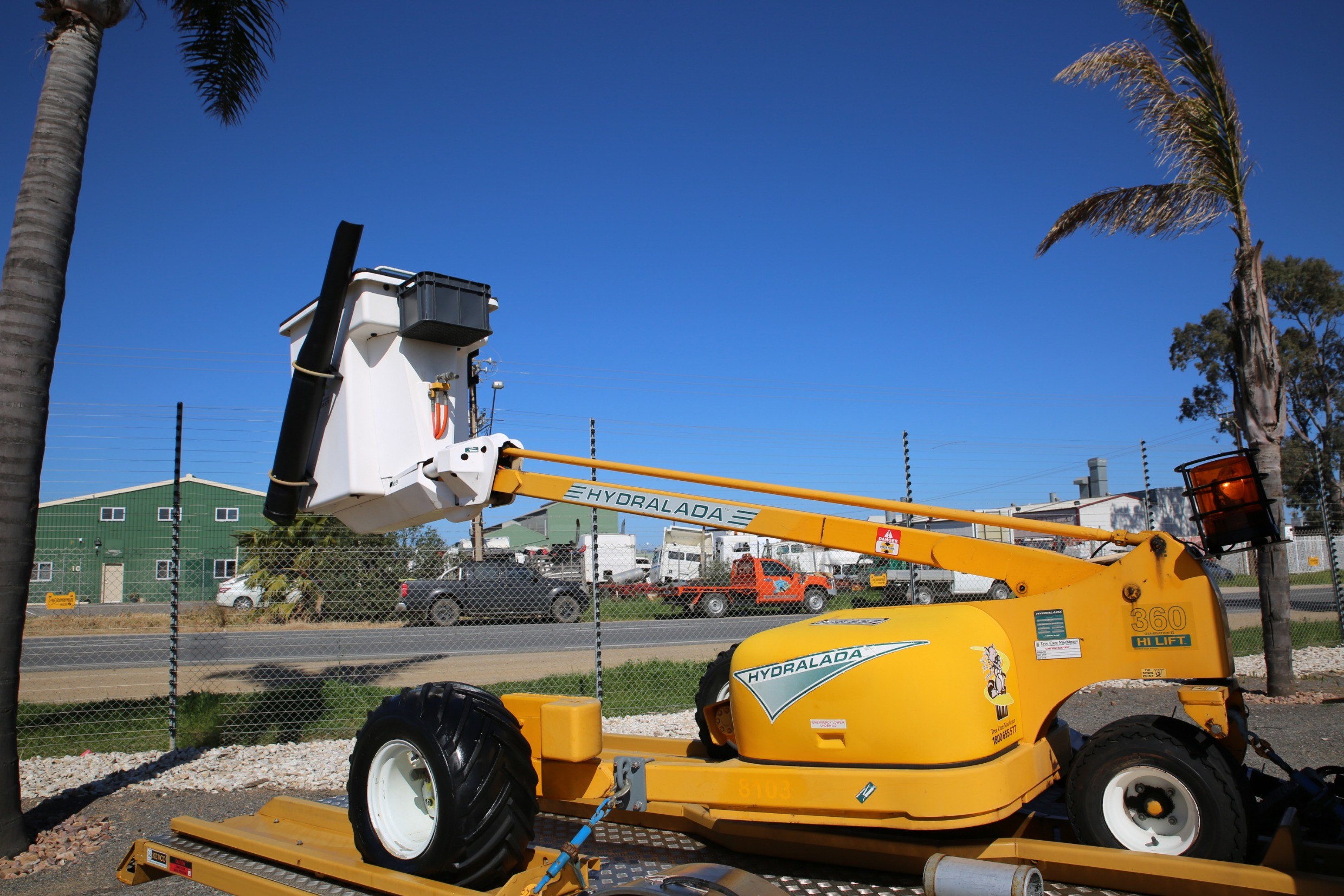 2010 HYDRALADA HI LIFT 360 EX-COUNCIL ACCESS &AMP; HEIGHT SAFETY BOOM LIFT