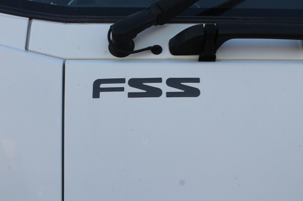 2009 ISUZU FSS550 HIGH & LOW RANGE 4X4 MANUAL CAB CHASSIS