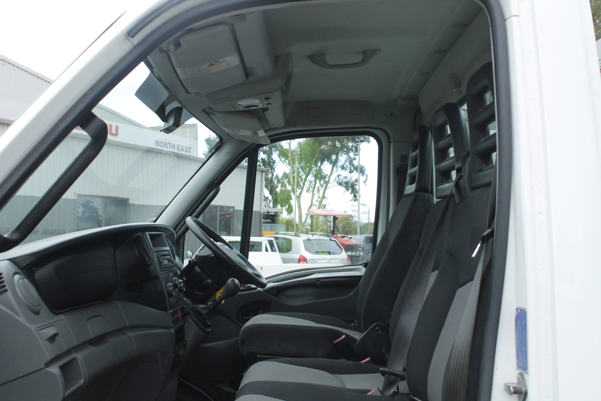 2015 IVECO DAILY 70C21 TRAY TOP TRUCK MANUAL TRAY