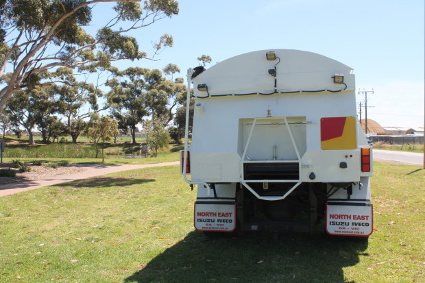 2001 ISUZU FVR950 HD LONG FLOCON UNIT ROAD MAINT TRUCK