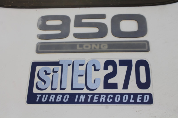 2001 ISUZU FVR950 HD LONG FLOCON UNIT ROAD MAINT TRUCK