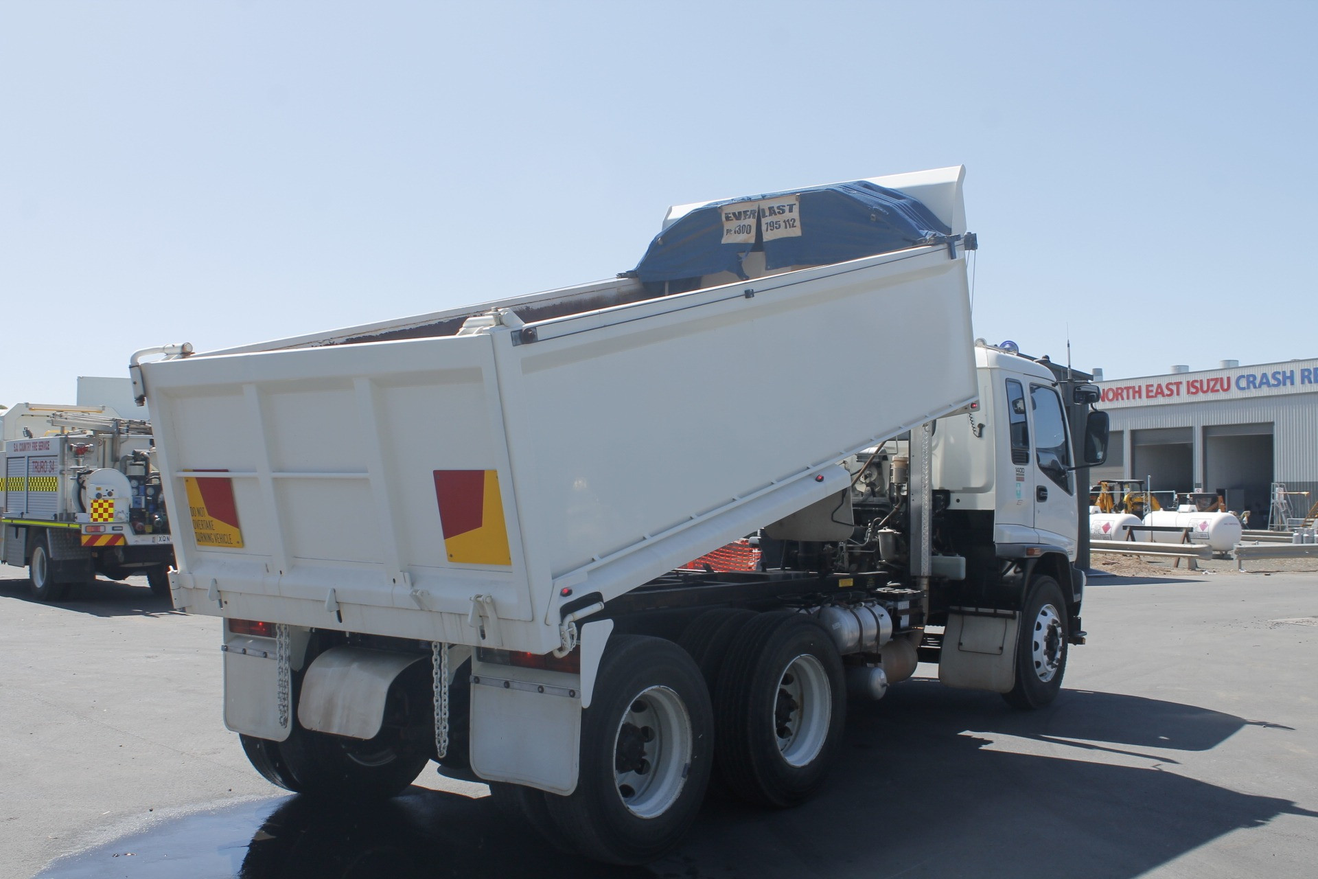 2007 ISUZU FVZ1400 MANUAL TIPPER TRUCK