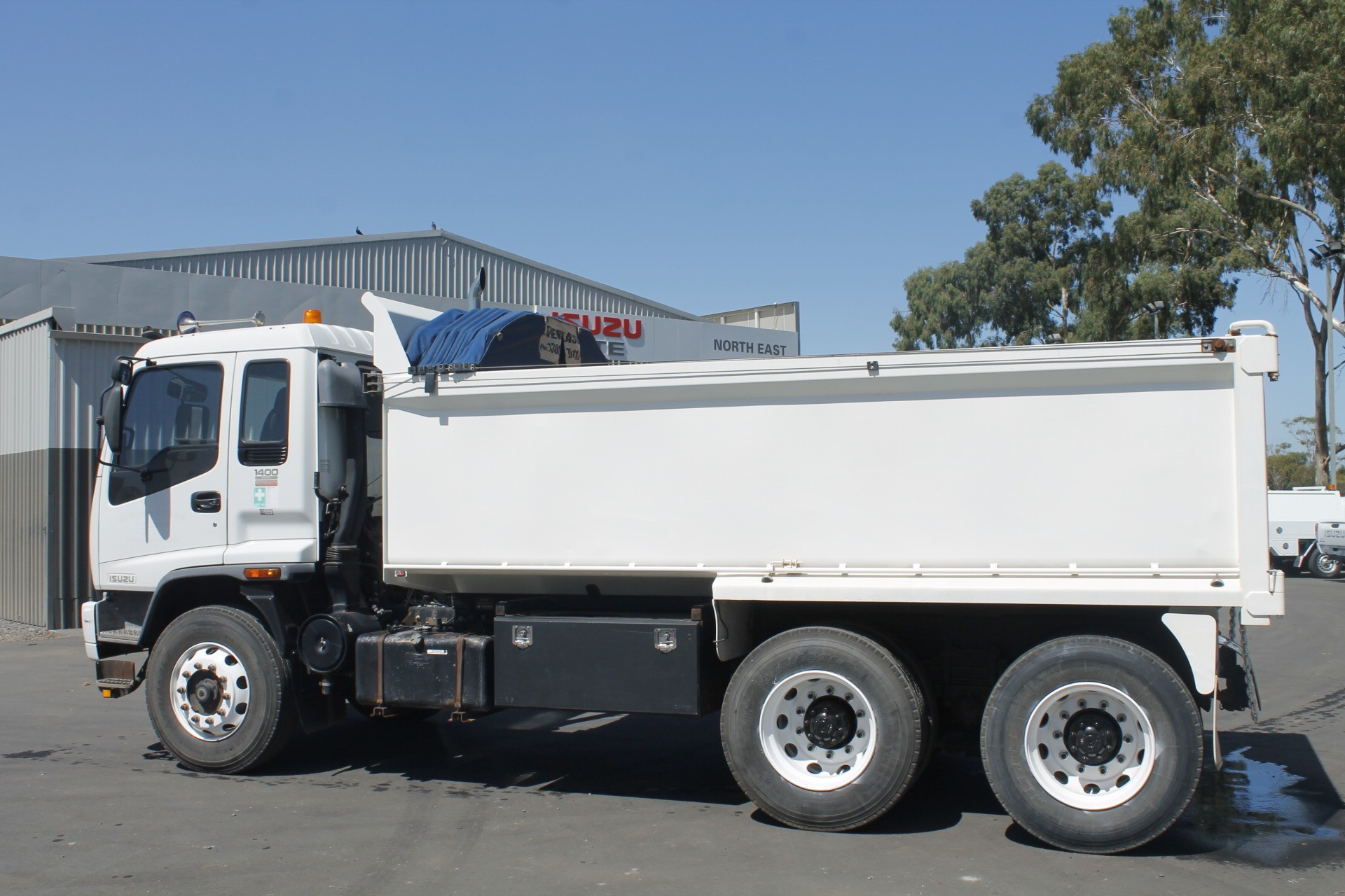 2007 ISUZU FVZ1400 MANUAL TIPPER TRUCK