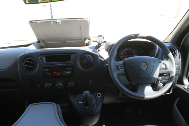 2016 RENAULT MASTER AUTOMATIC TRAY TOP