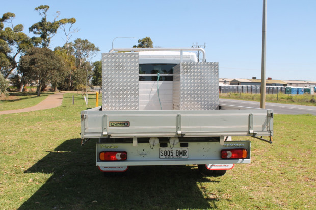 2016 RENAULT MASTER AUTOMATIC TRAY TOP