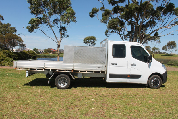 2016 RENAULT MASTER AUTOMATIC TRAY TOP