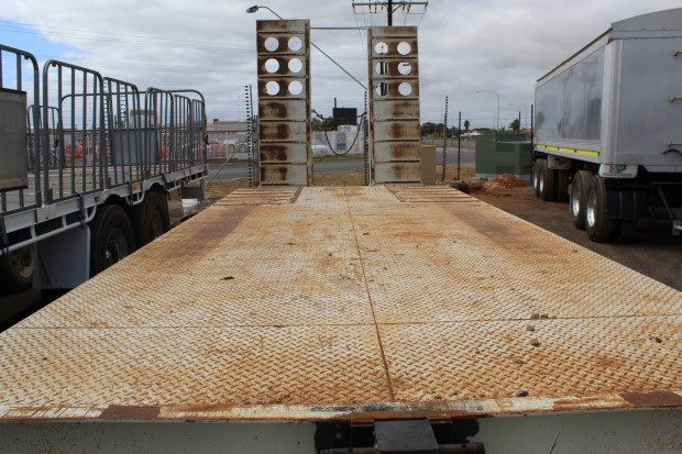 2017 TAG A LONG HEAVY DUTY (WITH RAMPS) TRAILER 
