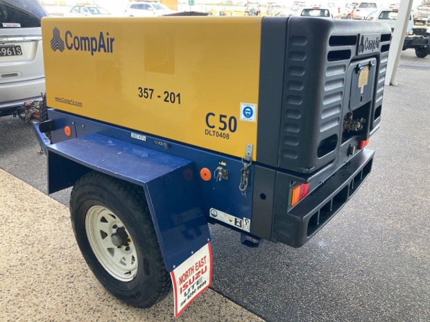 2014 COMPAIR C50 AIR COMPRESSOR ON TRAILER