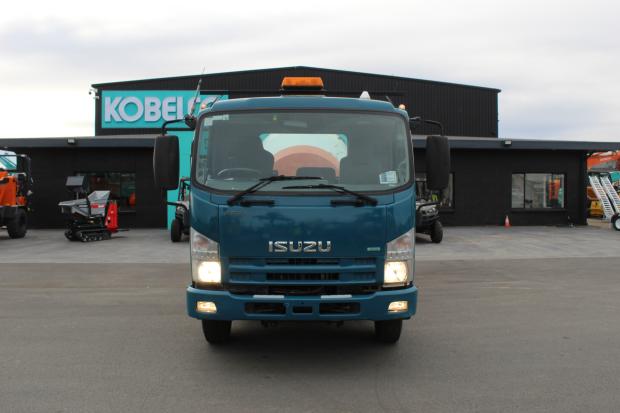 2014 ISUZU FRR500 MANUAL CONCRETE AGITATOR