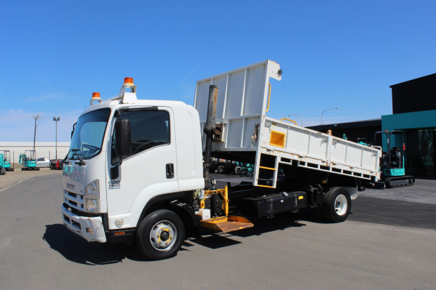 2012 ISUZU FRR600 MANUAL TIPPER
