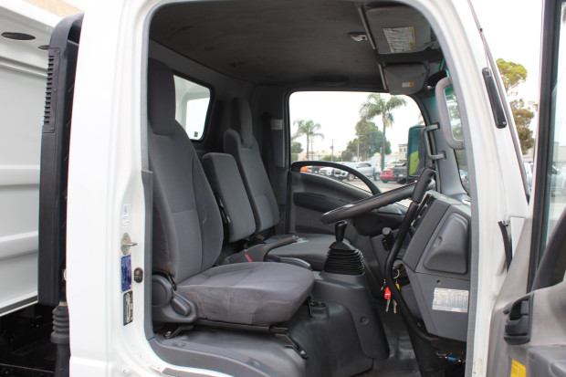 2008 ISUZU NPR200 MANUAL TIPPER
