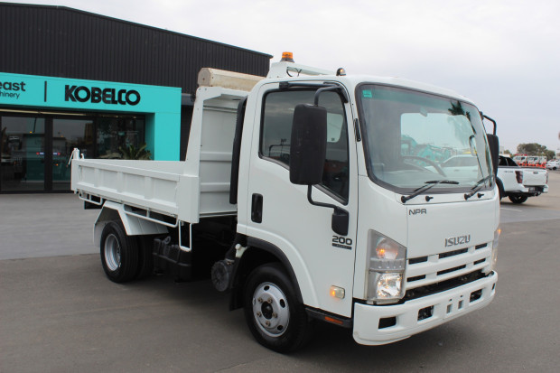 2008 ISUZU NPR200 MANUAL TIPPER
