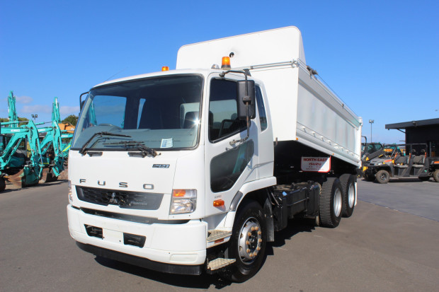 2018 MITSUBISHI FIGHTER 2427 MANUAL TIPPER