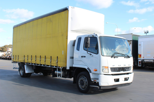 2018 MITSUBISHI FIGHTER 1627 AUTOMATIC CURTAINSIDER