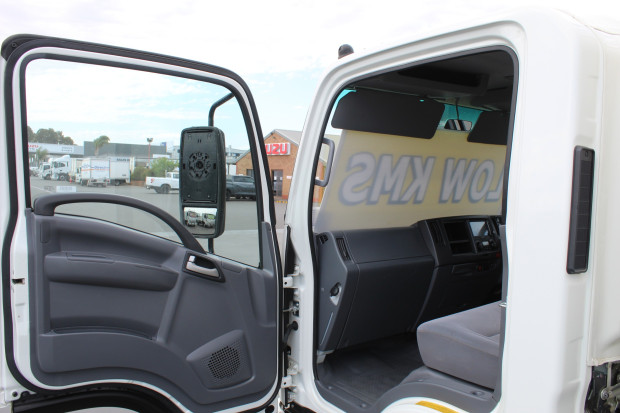 2020 ISUZU NPR 45 155 TRUCK NPR 45 155 AMT PANTECH