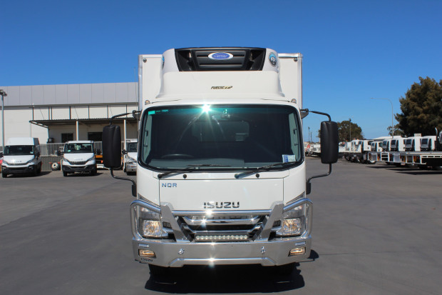 2017 ISUZU NQR 87/80-190 TRUCK NQR 87/80-190 AMT REFRIGERATED