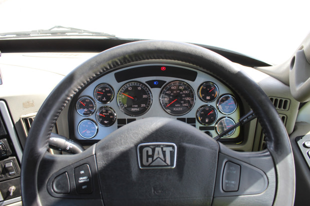 2014 CAT CT610 TRUCK CT610 AUTOMATIC PRIMEMOVER