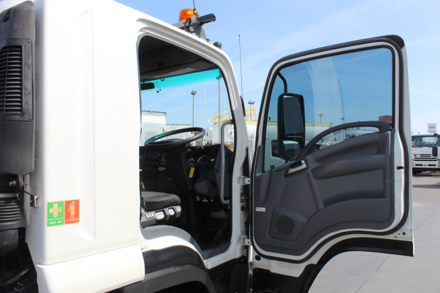 2018 ISUZU FSR 140/120-260 TRUCK FSR 140/120-260 AUTOMATIC CAB CHASSIS