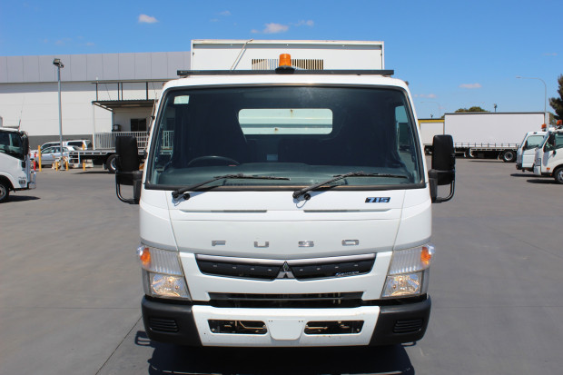 2017 MITSUBISHI CANTER 715 SWB AMT TIPPER