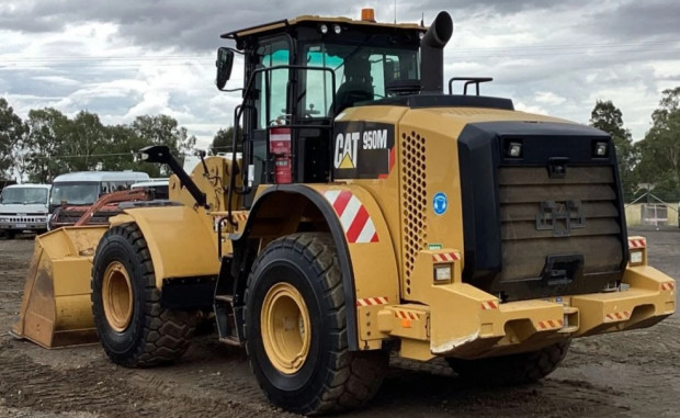 2015 CATERPILLAR 950M LOADER