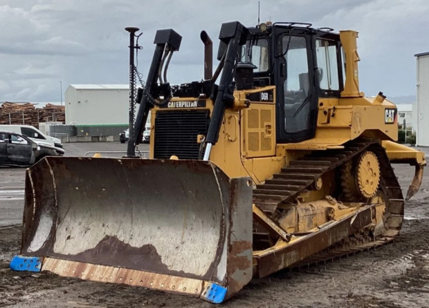 2011 CATERPILLAR D6R XL AUTOMATIC STD TRACKED-DOZER