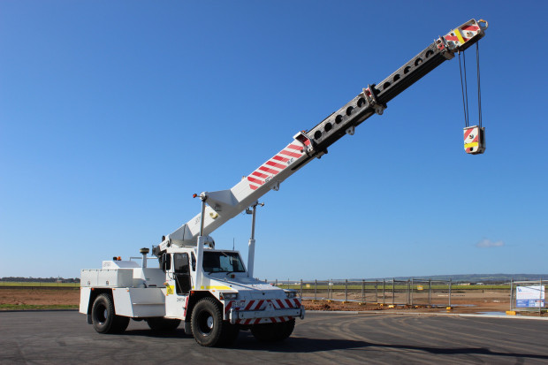 2008 FRANNA AT20 4X4 AUTOMATIC MOBILE/TRACTOR CRANE