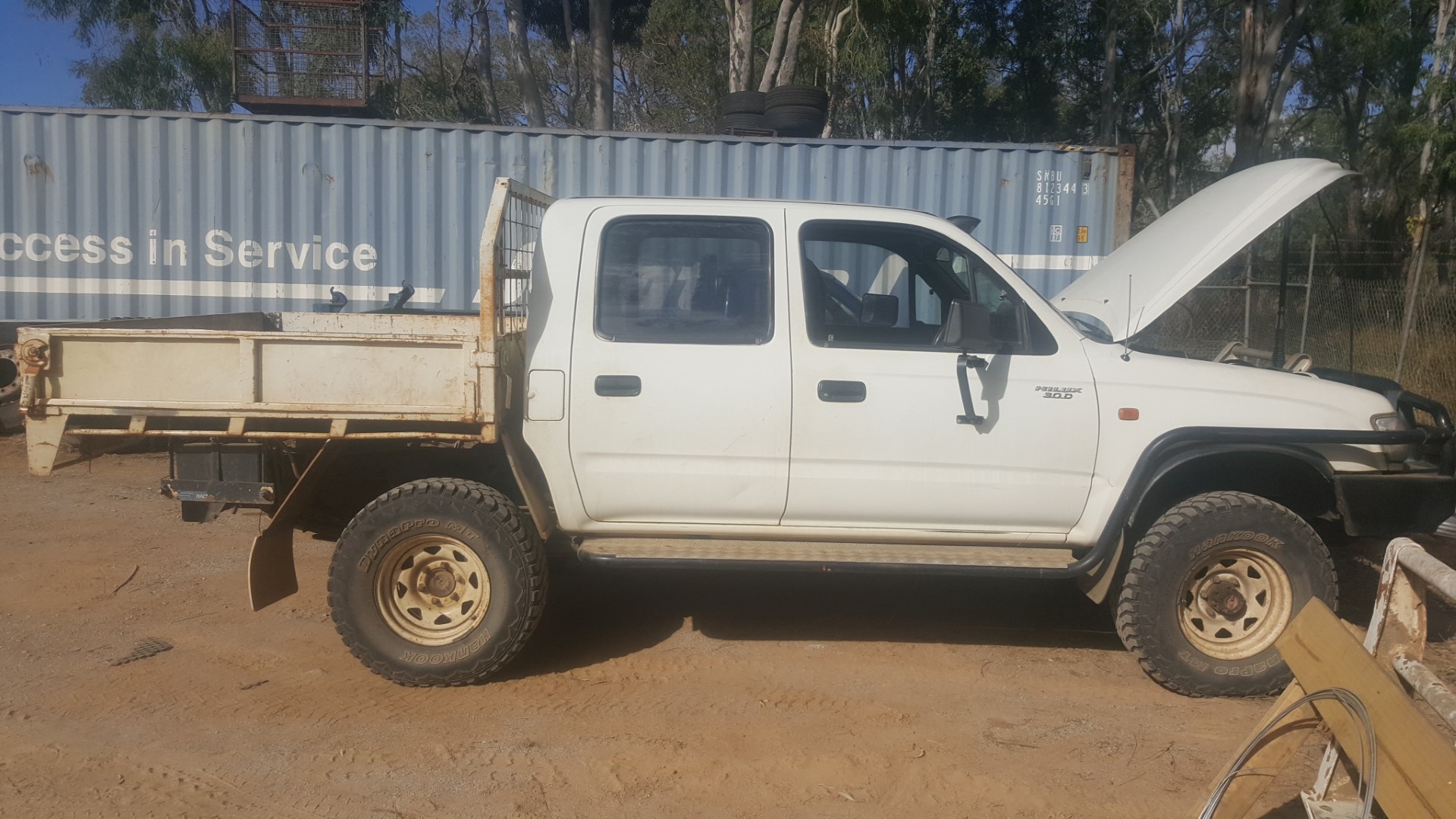 2002 TOYOTA HILUX 5 SPEED MANUAL DROPSIDE STEEL TRAY