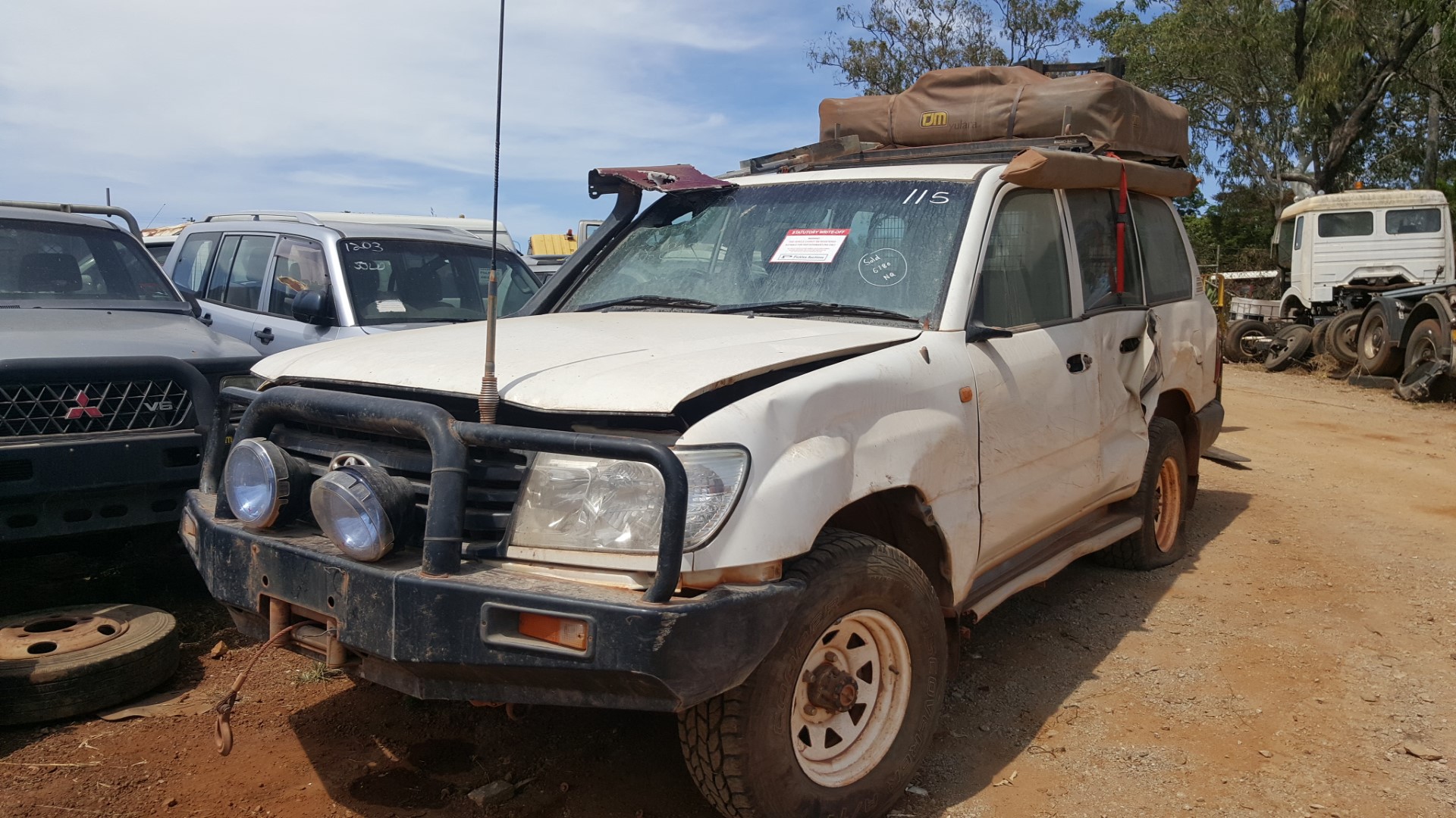 2006 TOYOTA LANDCRUISER 5 SPEED MANUAL