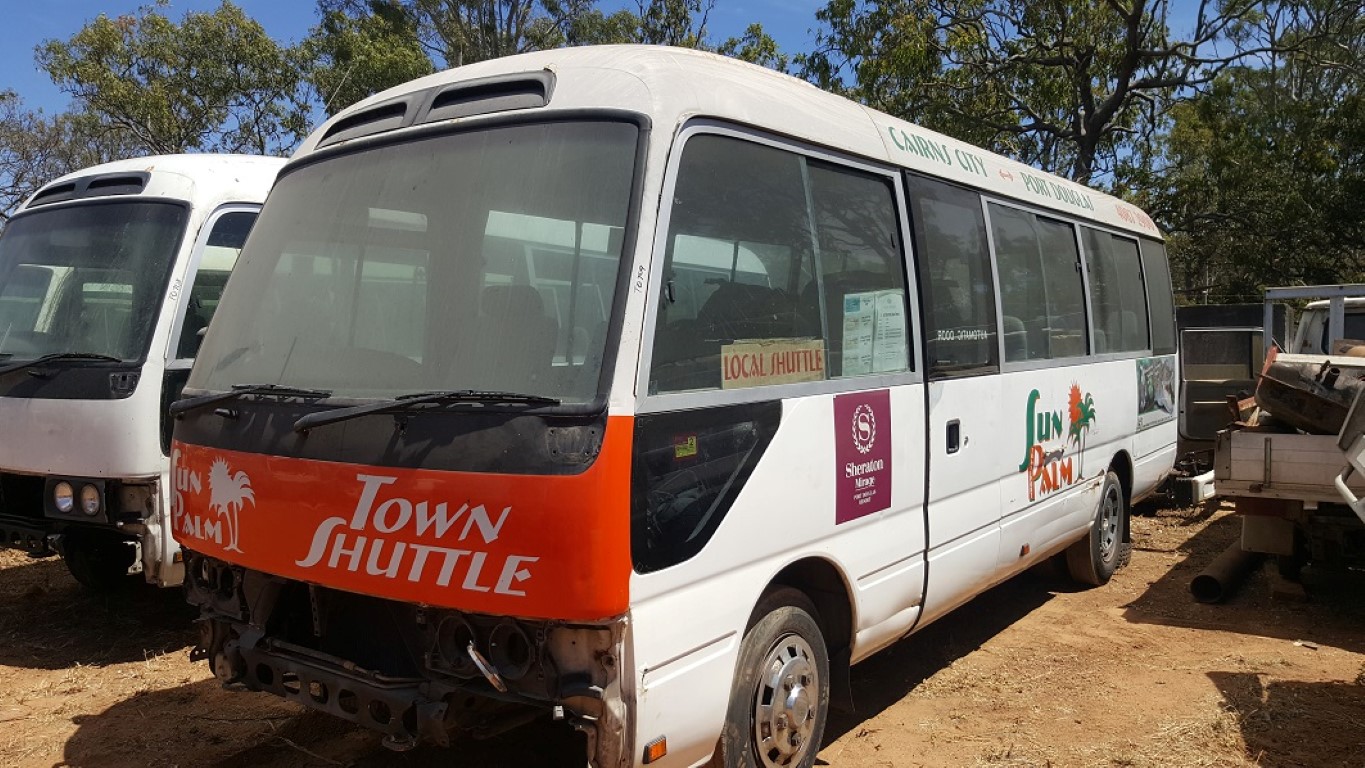 1994 BUS TOYOTA COASTER 5 SPEED MANUAL BUS