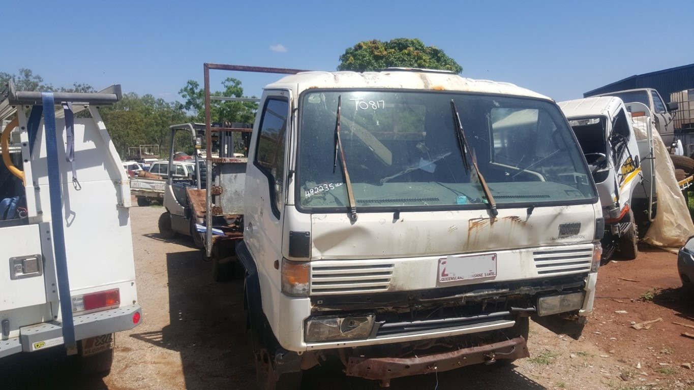 1993 MAZDA T4000 TRUCK MANUAL TRAY