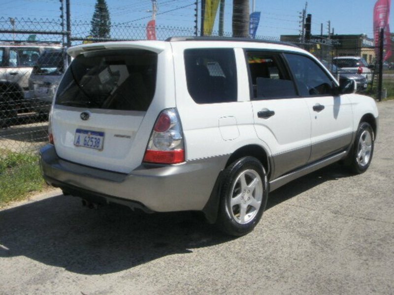 2006 SUBARU FORESTER X LUXURY MY06