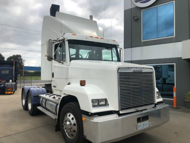 1998 FREIGHTLINER FLC112 TRUCK PRIMEMOVER