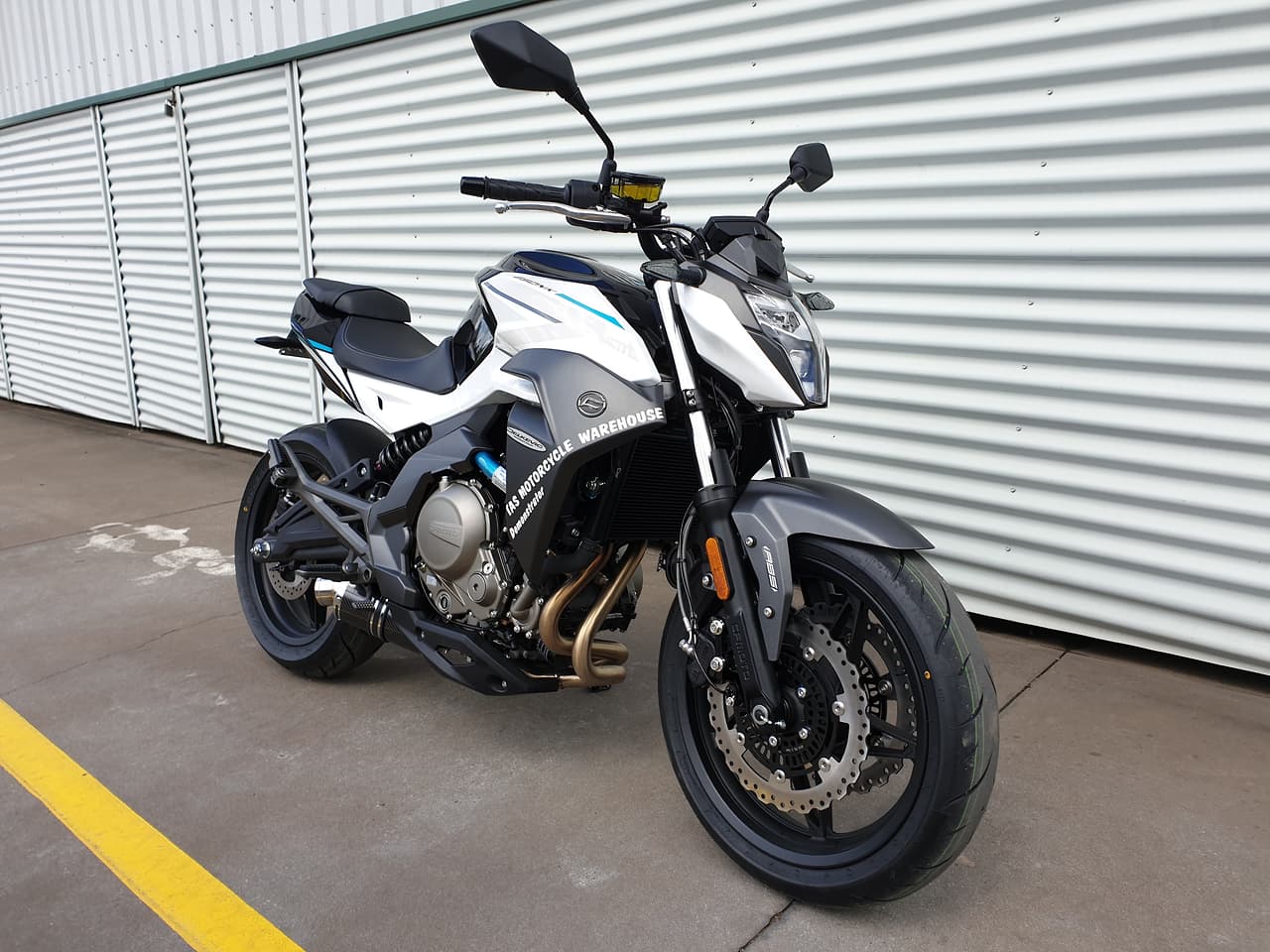 2020 CFMOTO 650 NK ROAD BIKE