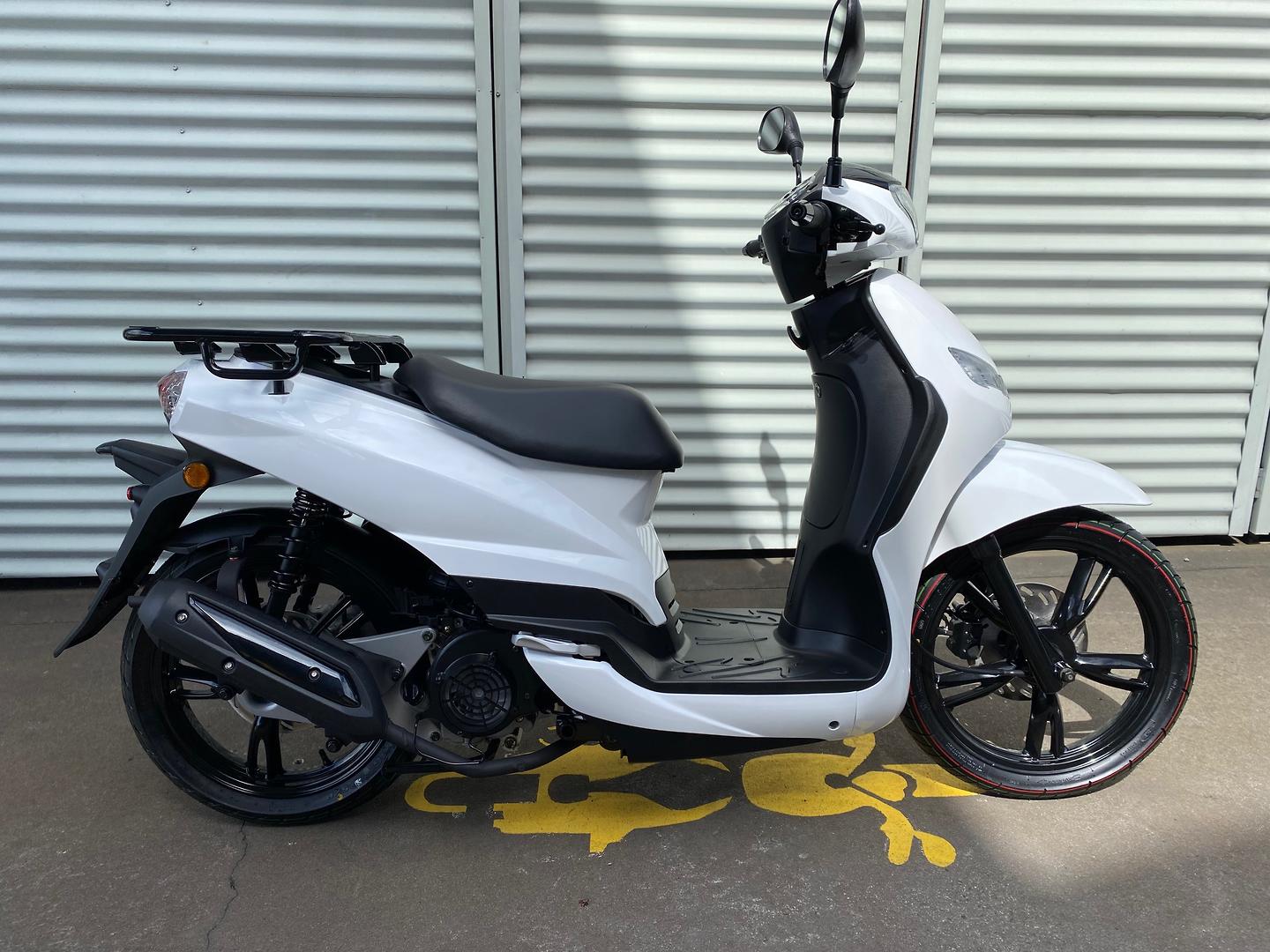 2021 PEUGEOT TWEET 125 PRO SCOOTER