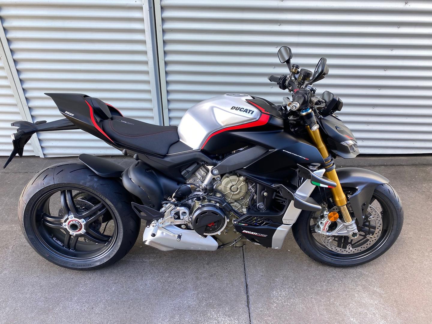 2022 DUCATI STREETFIGHTER V4 SP SPORTS