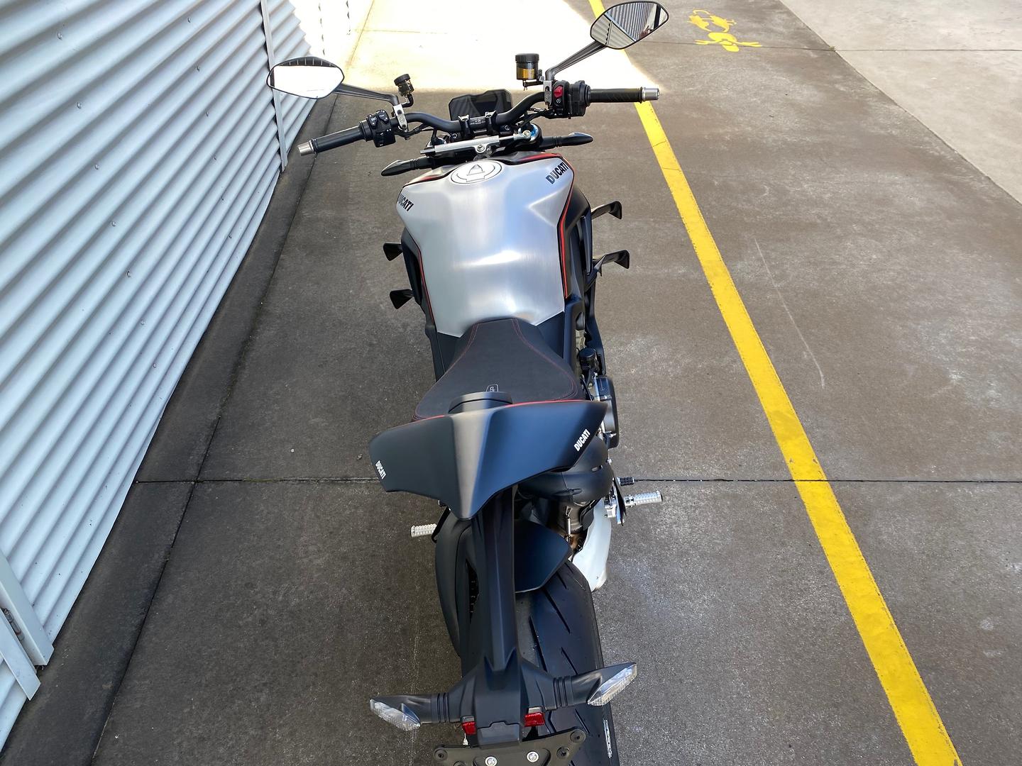 2022 DUCATI STREETFIGHTER V4 SP SPORTS