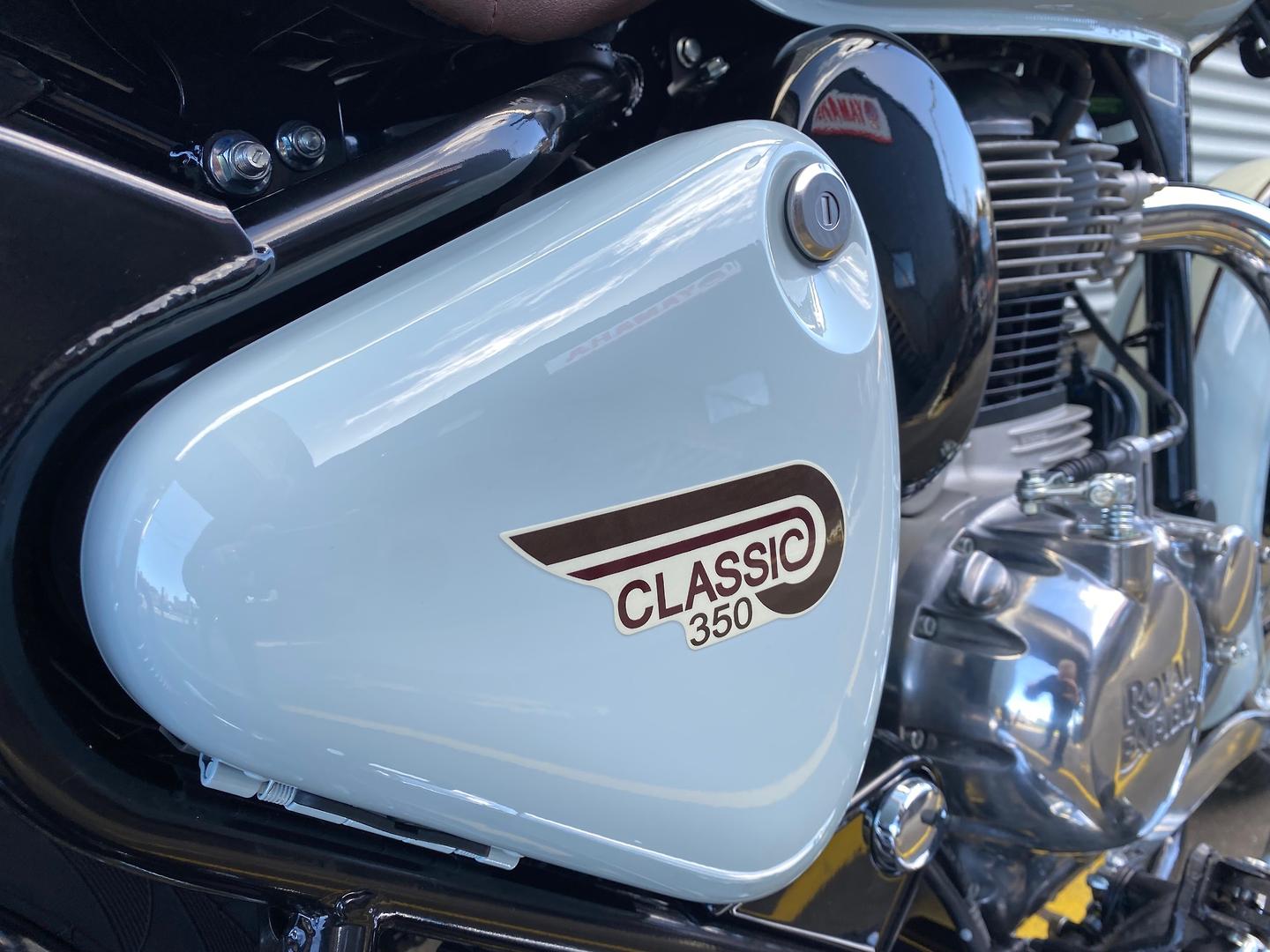 2022 ROYAL ENFIELD CLASSIC 350 HALCYON ROAD
