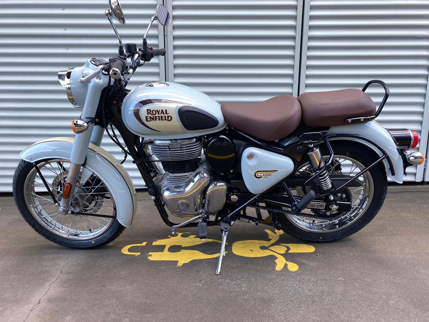 2022 ROYAL ENFIELD CLASSIC 350 HALCYON ROAD