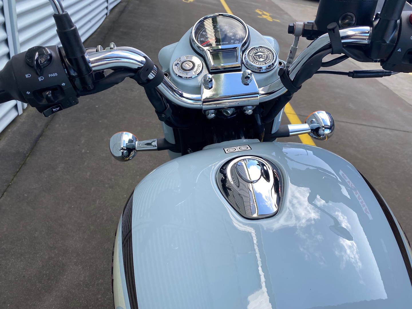 2022 ROYAL ENFIELD CLASSIC 350 HALCYON ROAD